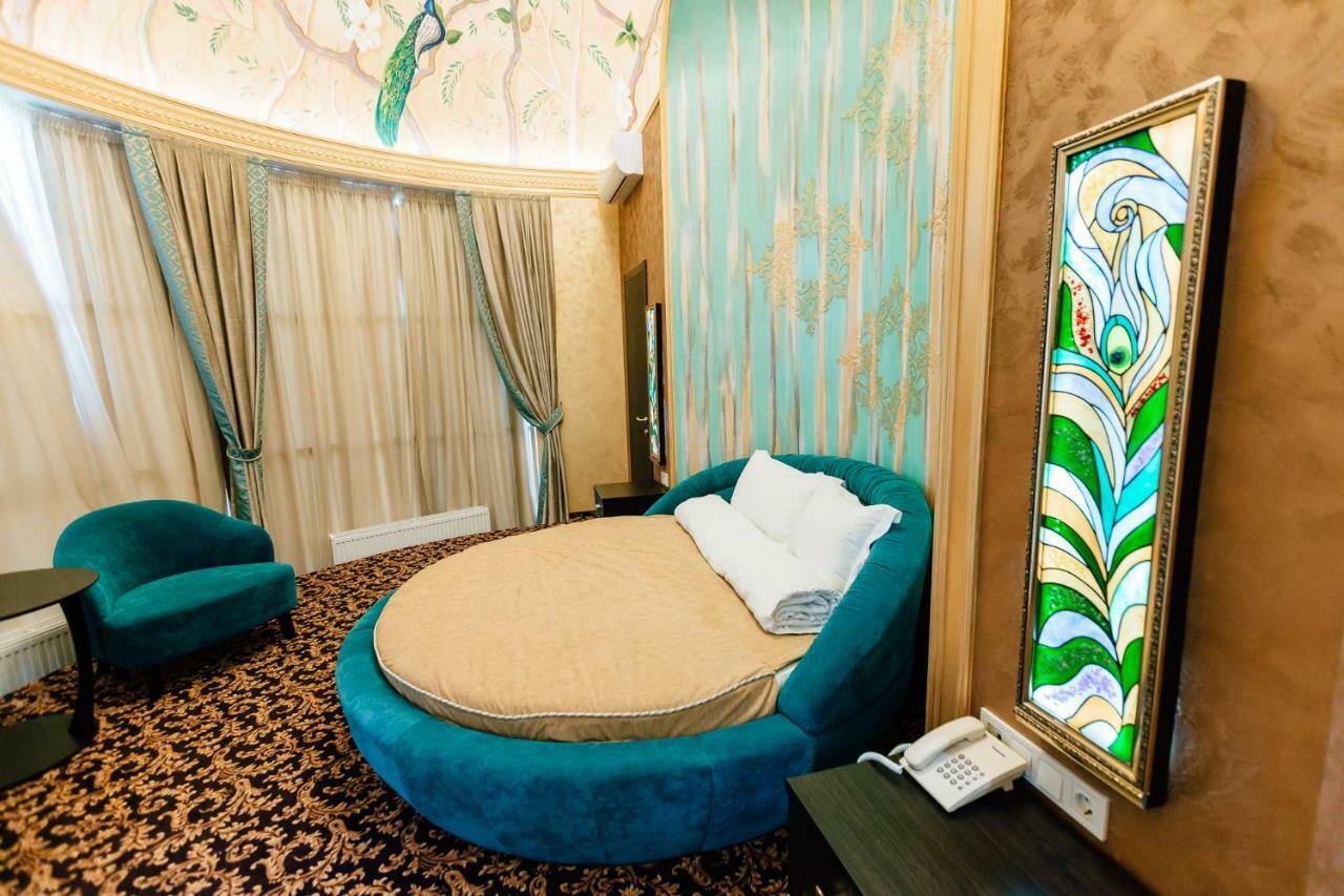 Khan-Chinar Hotel Dniepropietrowsk Zewnętrze zdjęcie